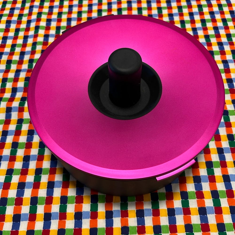 ostay dyson docking station pink